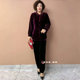 High -end wide wife autumn and winter new velvet cardigan middle -aged and elderly mother pretend to be fashionable long -sleeved large size jacket
