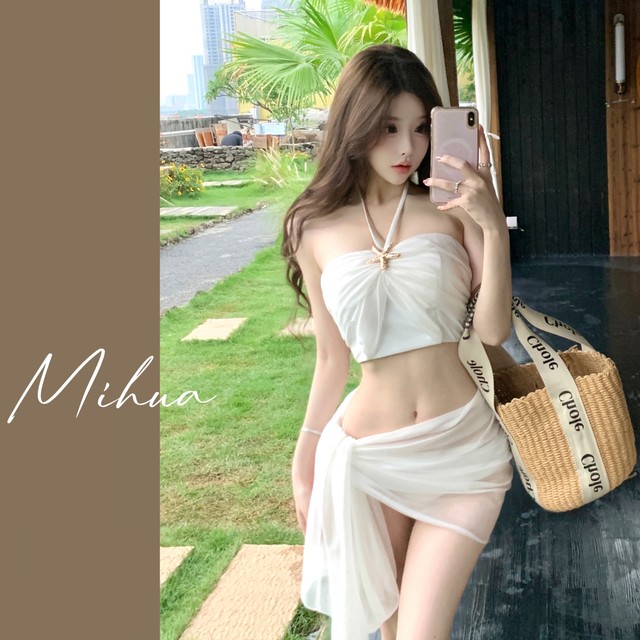 Beautiful swimsuit women's high-end 2025 new style Super Fairy Ins Sexy Pure Bikini Three-piece Set of Seaside Vacation