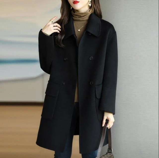 Women's 2025 autumn and winter new style small loose thickened mid-length temperament fashionable and warm coat