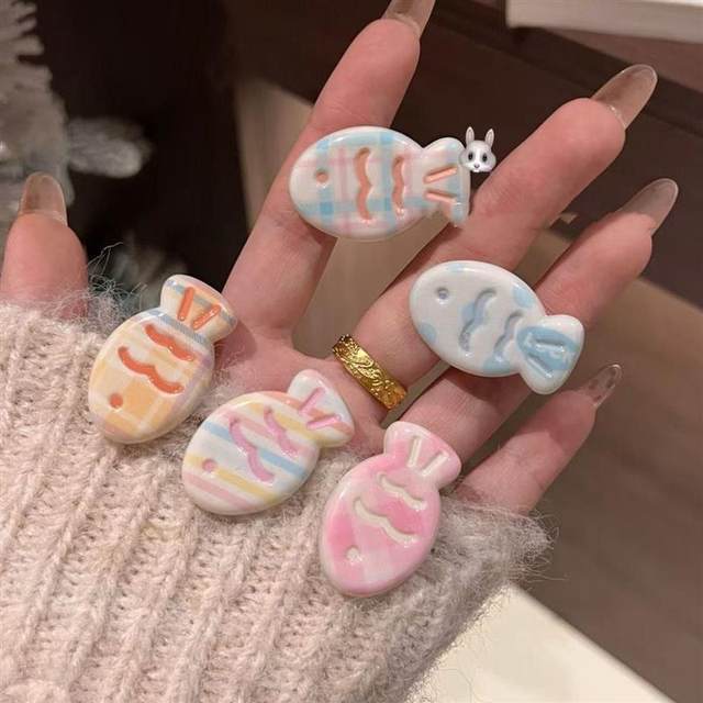 Girl cream cute little fish hair clip macaron ins style bangs clip side clip girl bb clip headdress