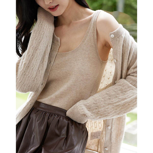 Sinoford Cashmere Suspender Women's 2025 Autumn and Winter New U-neck Slim Fit Knitted Vest Solid Color Bottoming Shirt