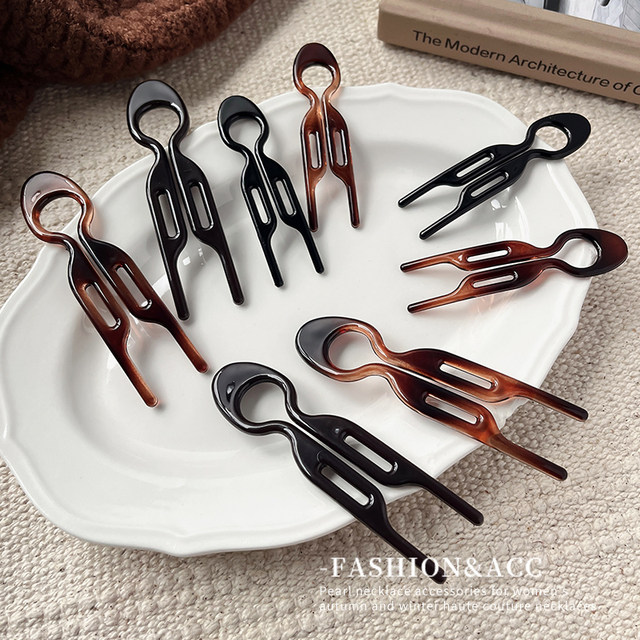 Simple universal small fish hairpin and hairpin artifact 2025 new daily commuting hairpin female back head hairpin comb