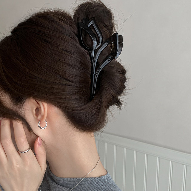Tulip Flower Clip Women's High-end Temperament Hair Volume Clip Headdress Large Shark Clip High-end Exquisite Hair Clip