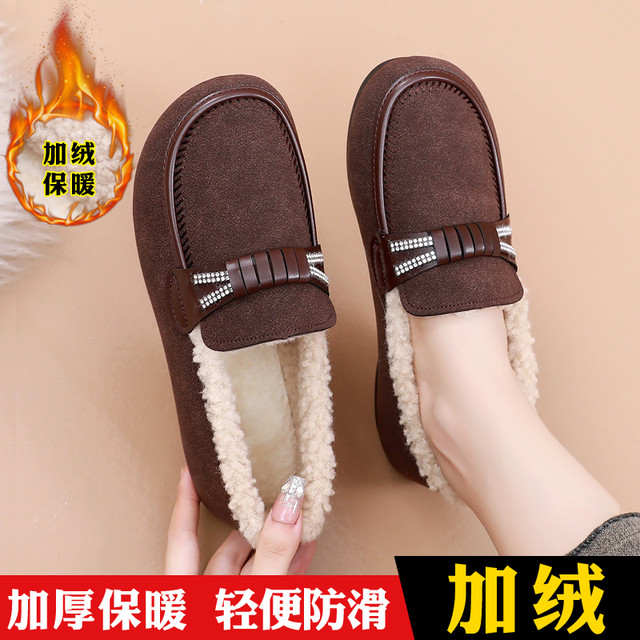 Old Beijing cloth shoes for women plus velvet mom cotton shoes winter non-slip soft sole warm grandma shoes flat casual beanie shoes