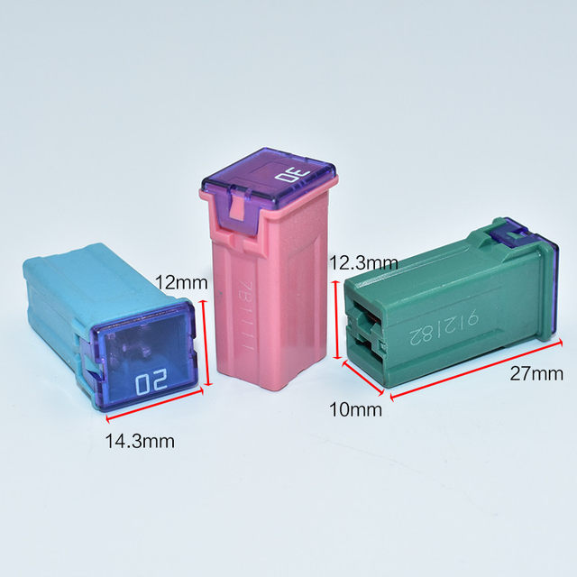 Car square safety piece insert long foot fuse box square cigarette lighter headlight safety piece 20A--120A