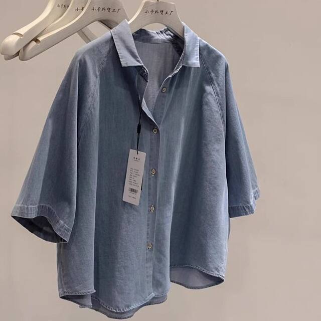 Large size 300 Jin [Jin equals 0.5 kg] Retro casual polo neck denim short-sleeved shirt for women in summer fat mm loose design top