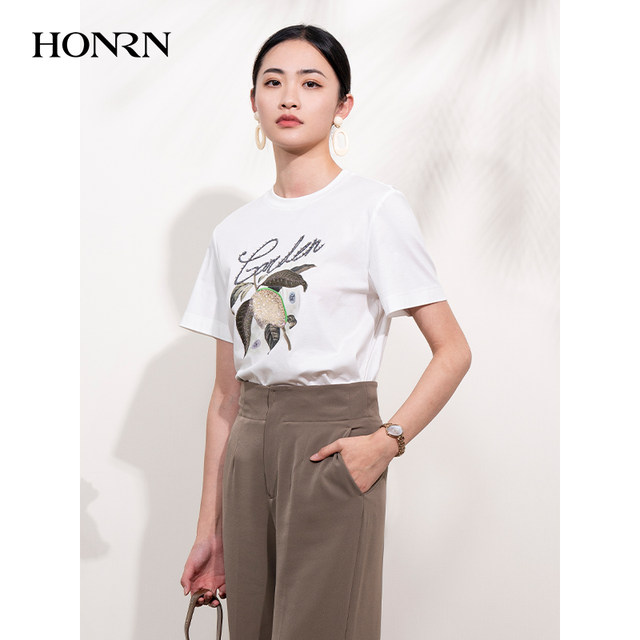 HONRN/Red loose white sequin bead embroidered pure cotton short-sleeved shoulder women's T-shirt summer HI22SY523