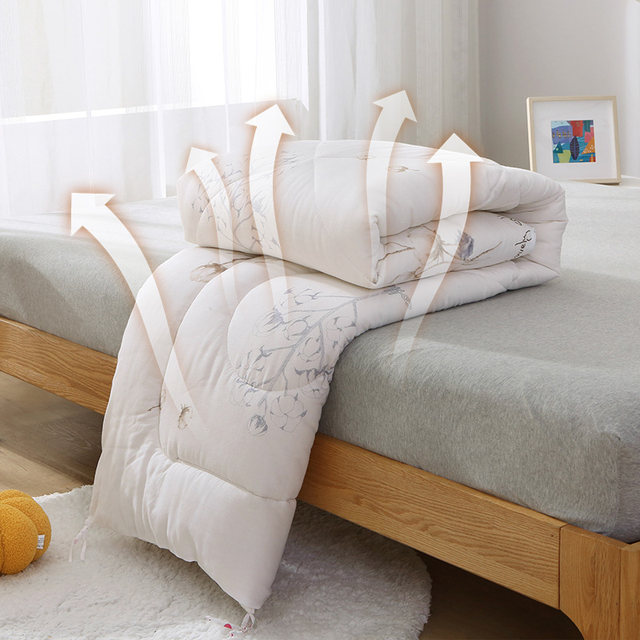 The sewing of the cotton quilt of the Xinjiang cotton is thickened and warmth cotton wool first -class long velvet quilt quilt quilt quilt single mattress
