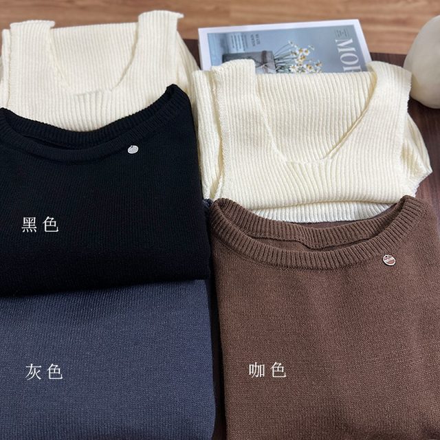 Sweater for women in autumn and winter 2025 new Korean style outfit lazy style off-shoulder sweater vest layered top two-piece set