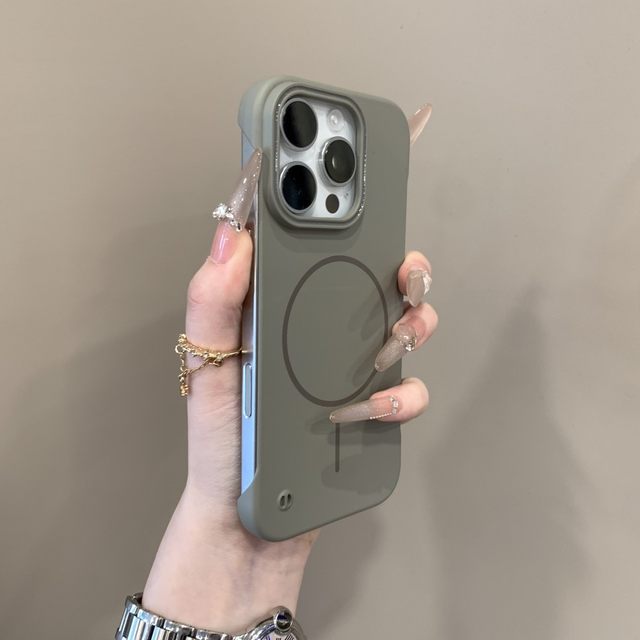 Minimalist thin circle magnetic frameless cooling new model 17 suitable for iPhone 16 promax mobile phone case Apple 15 solid color skin feel matte 14 ultra-thin 13pm anti-fall 15plus half pack 12 hard shell