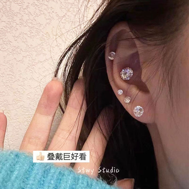White zircon earrings and ear holes 2025 new hot trendy earrings light luxury high-end earrings earrings for women