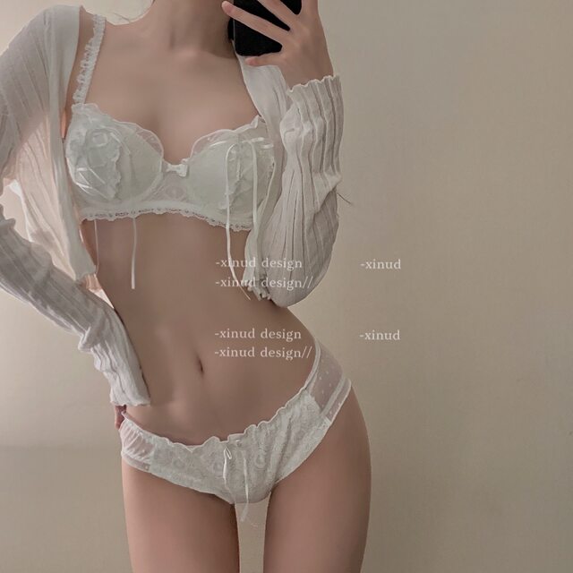Japanese girl sexy underwear women's thin small breasts push-up without rims pure desire cute sweet lace bra set