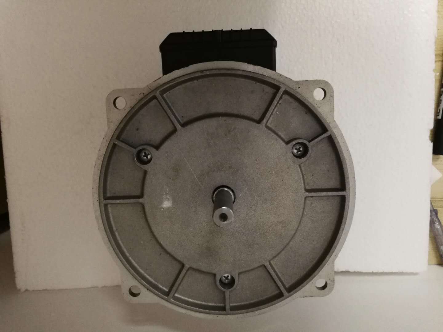 专用电机tipo zd 51/2075-32另有利雅路百通燃烧机电机￥950已售0件5