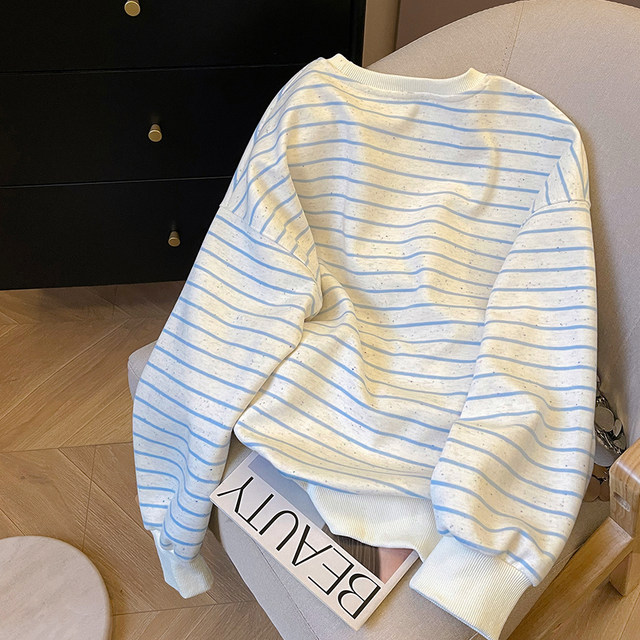 Little C home Korean striped cartoon puppy embroidered sweatshirt for women 2025 spring new loose round neck age-reducing top
