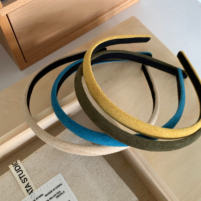 
Retro colorful suede headband, simple and versatile, narrow edge headband for women to wash their face and press their hair when going out, 2025 new