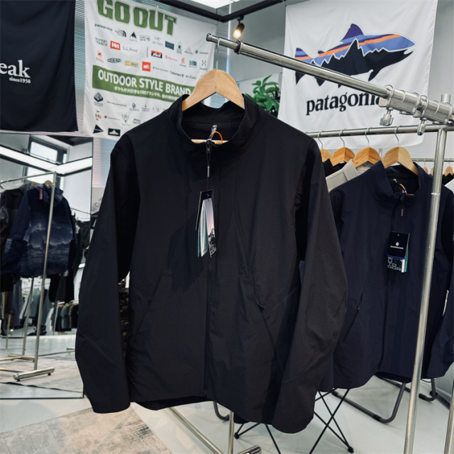 Commercial flat substitute! Traceless pressing glue three-dimensional tailoring men's windproof and water-proof outdoor soft shell stand collar jacket jacket