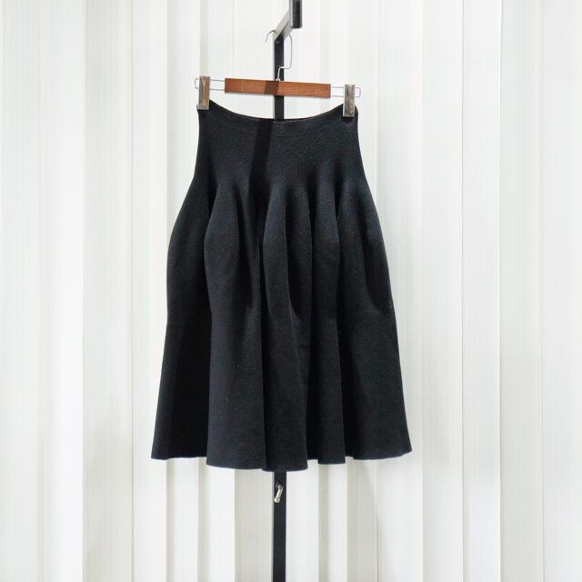 Minimalist aesthetic kick H women's Cheshire wool natural waist pleated midskirt knitted trumpet skirt