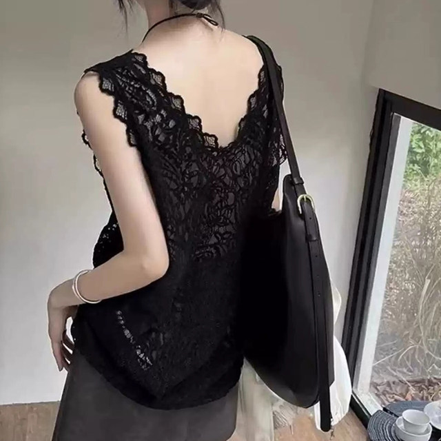 Fat mm sexy backless lace V-neck tank top T-shirt for women 300Jin [Jin equals 0.5kg] plus size loose belly-covering casual slimming top