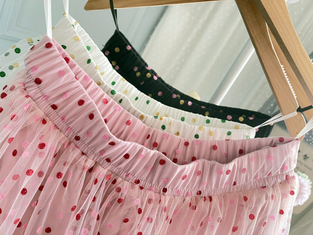2024 autumn and winter new polka dot polka dot skirt for girls age-reducing mesh mid-length skirt elastic waist high waist heavy workmanship
