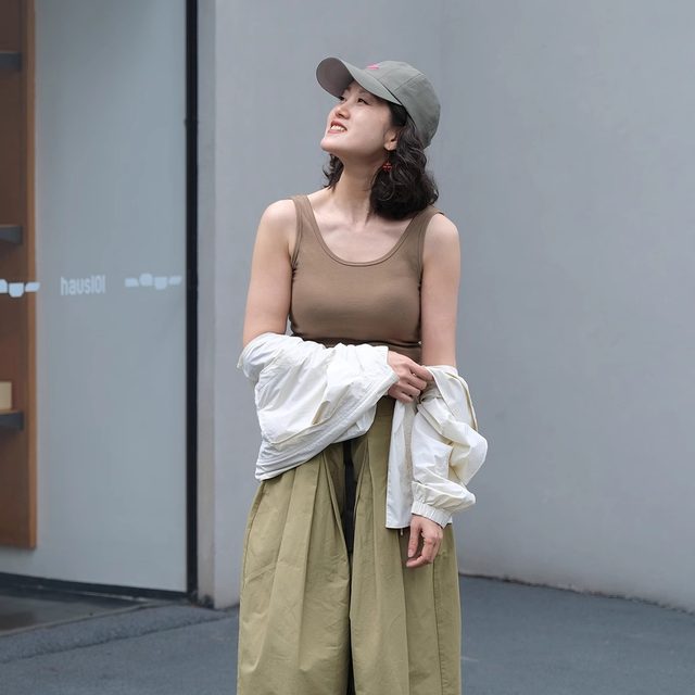 Yuanjia antibacterial mulberry silk cotton, wide shoulder strap, thin chest pad vest, no underwear suspender, U-neck slim fit W-784 limited