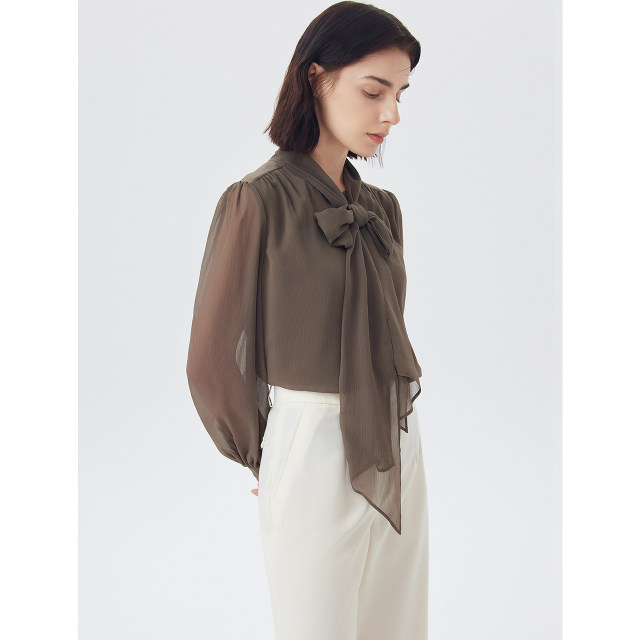 [Langzi Ole]Langzi POLO neck commuting outfit temperament design niche women's shirt top 2023 spring