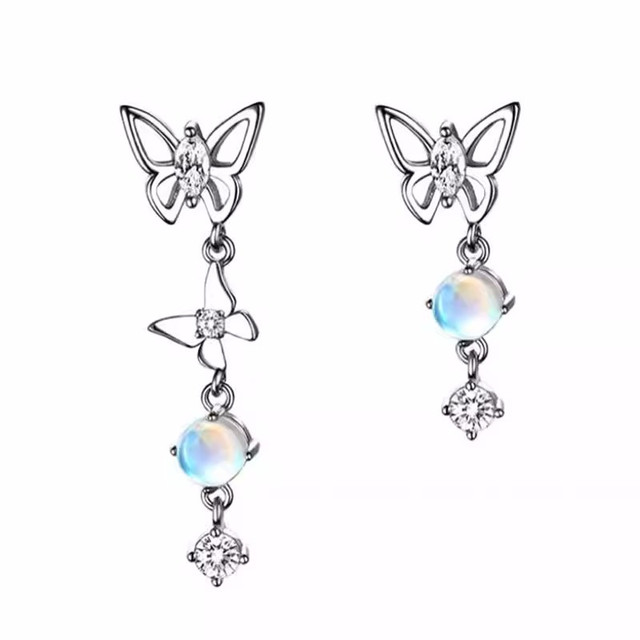 Pearl camellia mosquito coil disc ear clip without piercing women's new high-end flower French style earrings