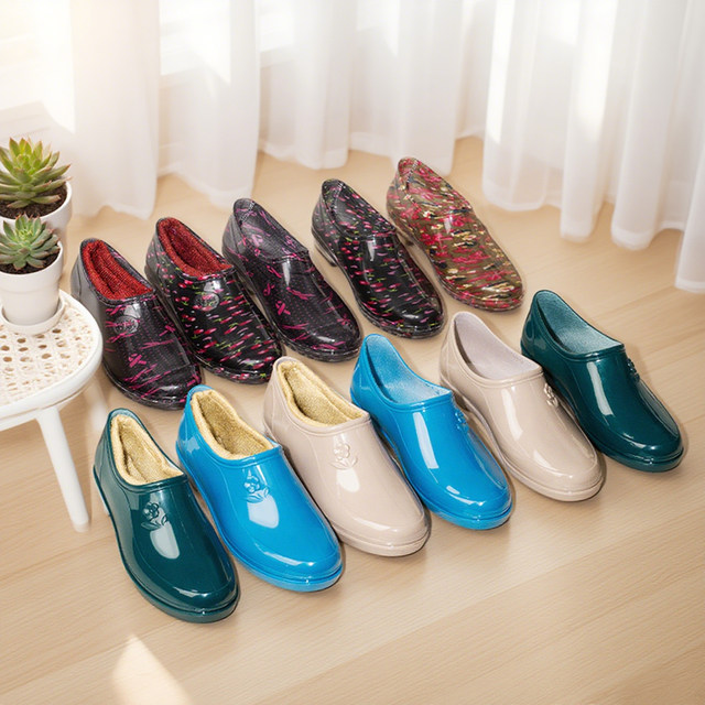 2025 Spring and Autumn New Four Seasons Rain Shoes for Women Short Tube Light Mouth Waterproof Anti-Slip Water Shoes for Women Low Top Rain Shoes for Wear-resistant Rubber