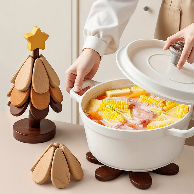 Christmas tree insulation pad creative placemat table coaster solid wood anti-scalding high temperature pot cushion sideboard ornament decorations