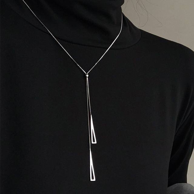 Long necklace for women 2024 new high-end light luxury niche jewelry geometric sweater chain autumn and winter clothing accessories trend