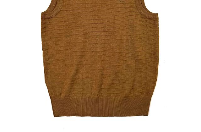 Wool vest men and women V -neck sweater yellow essence texture 2024 new autumn and winter OL commute large size
