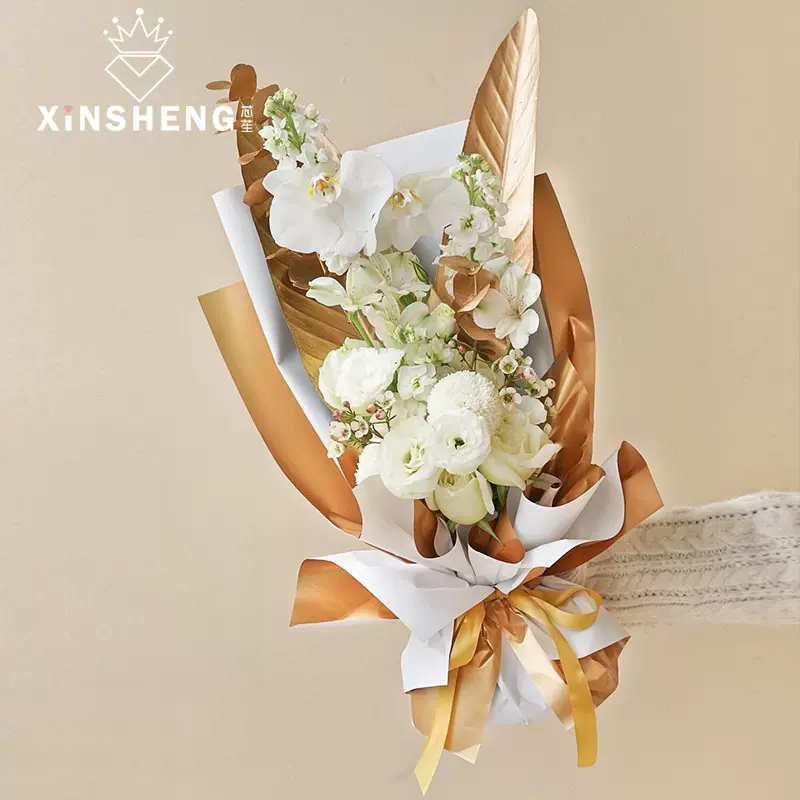 芯苼2代金属双色膜防水纸花束鲜花包装纸手工包花