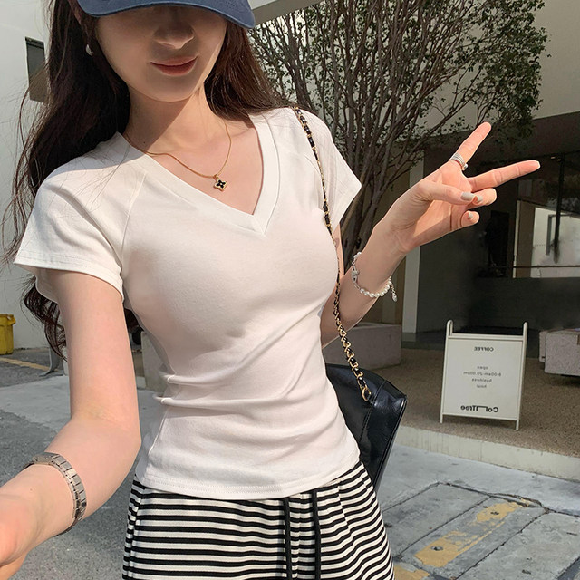 Korean 2025 summer new V-neck rag shoulder slim short-sleeved T-shirt for women's versatile top white cotton shirt