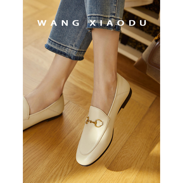 The New York Times British horse buckle super soft sheepskin leather shoes female show qi leather leather shoes