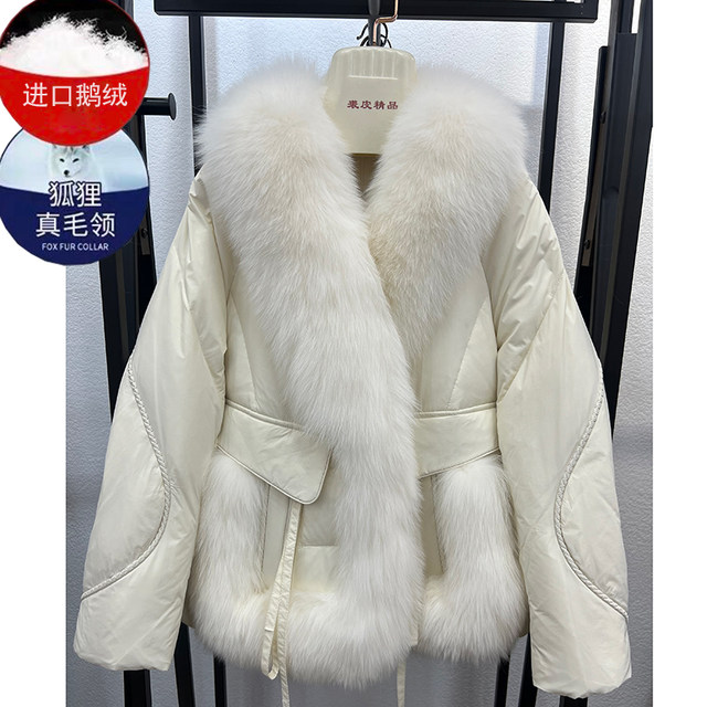 
Haining foreign style goose down jacket for women winter real fox big fur collar 2025 winter new fur splicing thickened coat