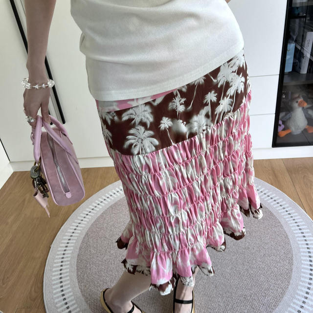 New summer American retro splicing contrasting print wrinkled skirt island atmosphere casual design medium skirt