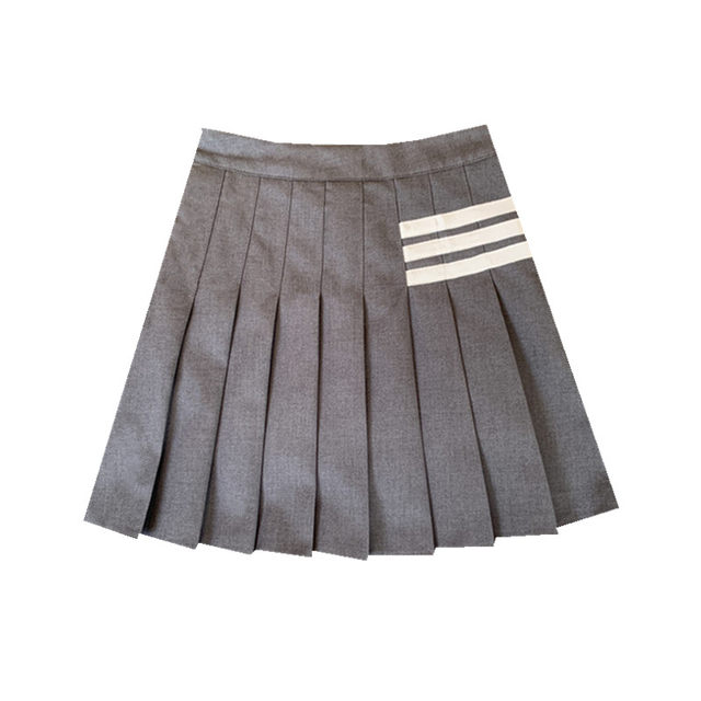 Wang Xinling's same tb pleated skirt with large size fat mm gray skirt for women in autumn and winter three-way bar A-line JK short skirt