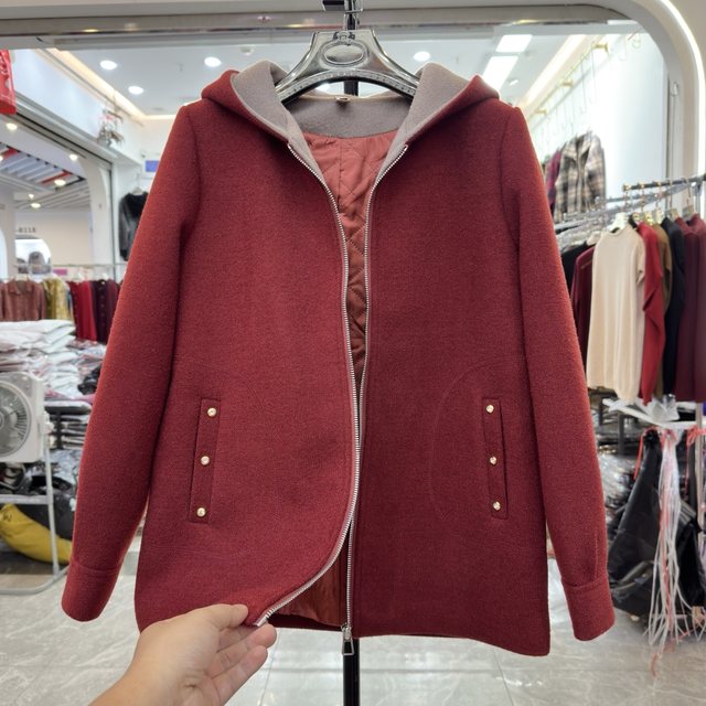 Fashionable mother's hooded mink velvet thick coat winter new woolen coat middle-aged and elderly warm jacket top