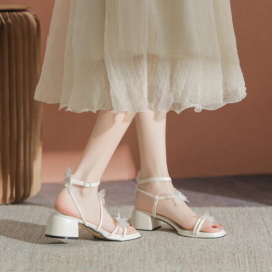 Beautiful fairy style French thick heel sandals for women 2025 summer new trendy one-word butterfly flower open toe high heels