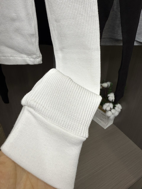 
Original women's clothing 2025 spring new round neck long-sleeved bottoming shirt women's button slim top