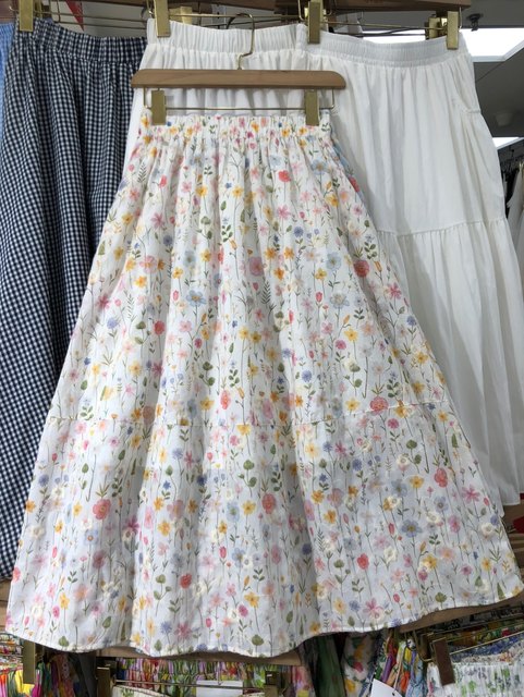Sweet pink embroidered floral skirt for women Hepburn air pocket high waist fluffy versatile A-line umbrella skirt midi skirt