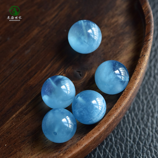 Aquamarine scattered pearls East China Sea crystal agate chalcedony jade blue gem jade bracelet string DIY treasure pot single beads