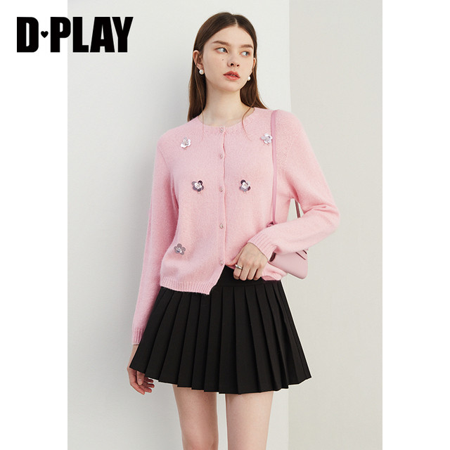 DPLAY autumn commuter cherry blossom pink round neck sequin three-dimensional flower decoration loose knitted cardigan top for women