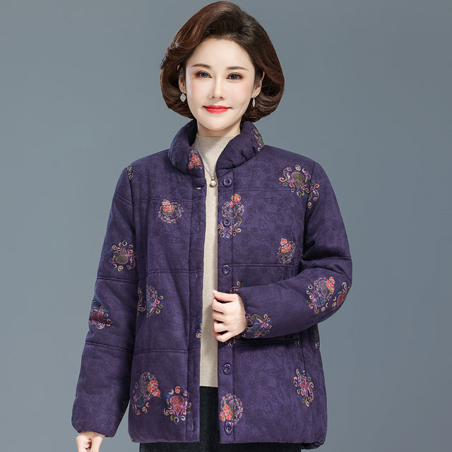 Middle-aged and elderly women's winter clothing, large size cotton coats, fashionable loose thickened stand-up collar short mother's cotton jackets pure cotton tops