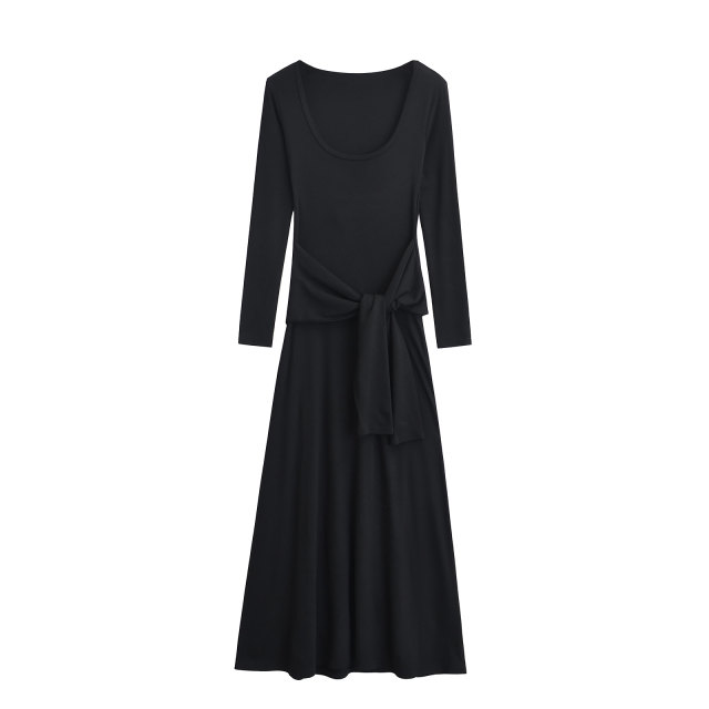 Spring and summer knitted dress for women, sexy long sleeves, waist-hugging temperament, inner straps, U-neck base, hip-packing long skirt