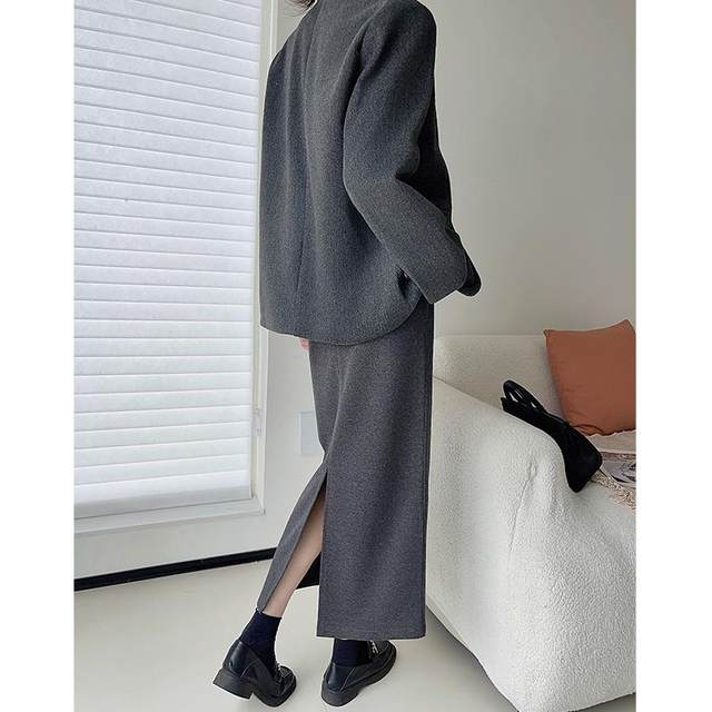 Woolen skirt 2024 autumn and winter new pocket rear slit straight skirt to make you look slim in one step midi skirt for women gray black