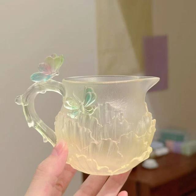 
Fairy Glazed Fairy Cup Butterfly Love Flower Ancient Method Glazed Ice Transparent Gradient Butterfly Fairy Cup Tea Room Desktop Ornament