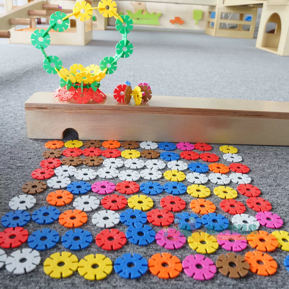 儿童雪花片积木手部精细动作感统教具训练3岁幼儿园小 儿童雪花片积木手部精细动作感统教具训练3岁幼儿园小