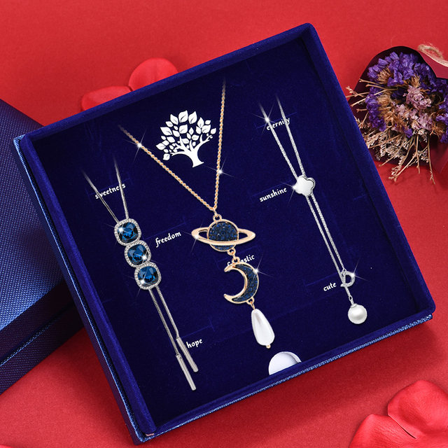 Sweater chain light luxury high-end autumn long necklace decoration T-shirt clothing accessories 2025 new fashion matching