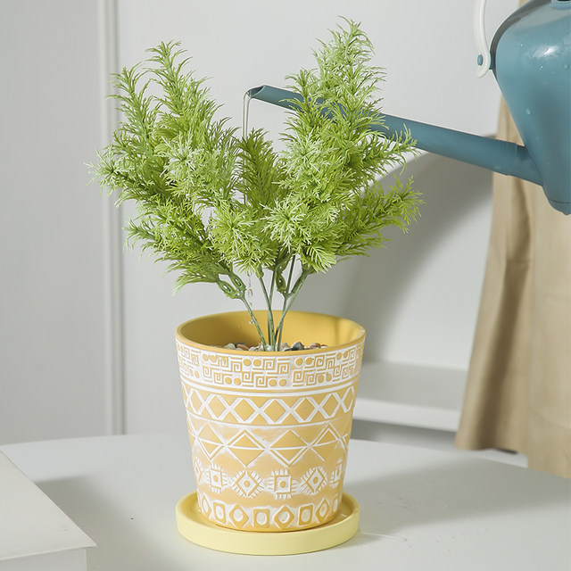 Totem elements retro red clay flowerpots are breathable, water-absorbent, plain-fired flowers and green garden decoration coarse porcelain special price