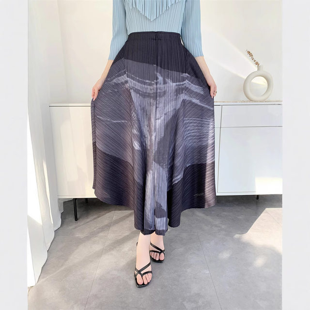 Women's summer 2025 new printed pleated large hem skirt irregular skirt comfortable casual loose large size
